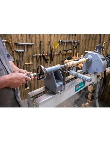 Axminster Woodturning Hollow Live Centre With Chip Ejection 🪚 Premium Woodworking Equipment | JetTools.bg