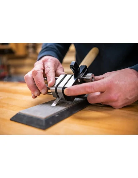 Axminster Professional Honing & Bevel Guide Package 🪚 Premium Woodworking Equipment | JetTools.bg