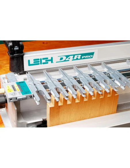 Leigh D4RM Pro Dovetail Router Jig - PACKAGE DEAL 🪚 Премиум оборудване за дървообработка | JetTools.bg