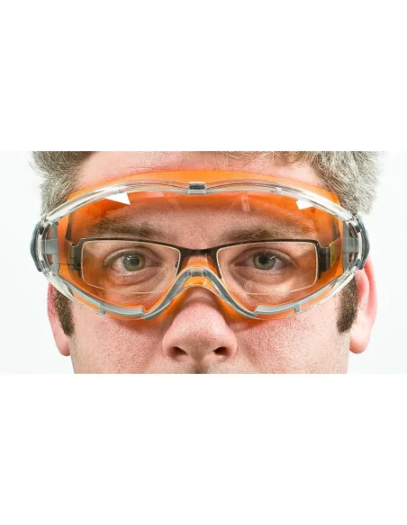 uvex Ultra Comfort Safety Goggles 🪚 Премиум оборудване за дървообработка | JetTools.bg